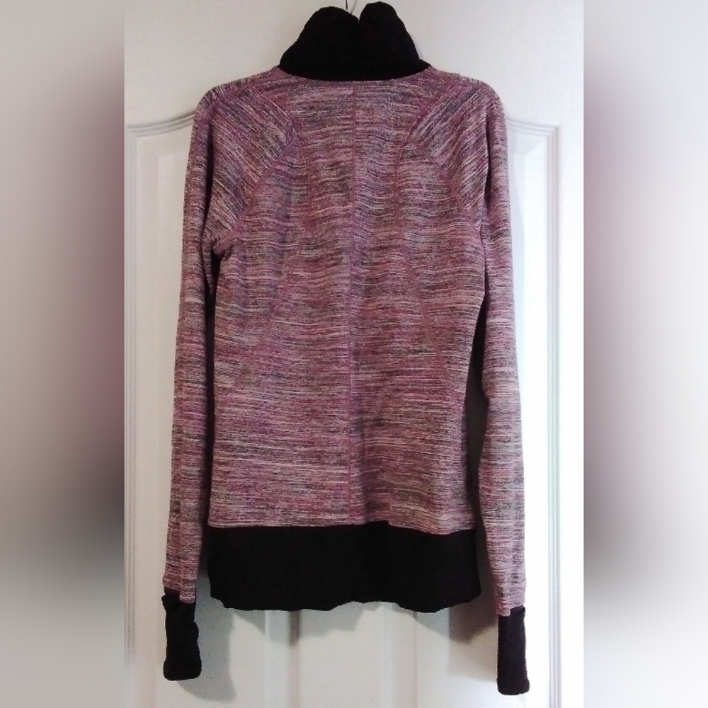 Lululemon Rundleful 1/2 Zip - Picture 9 of 10